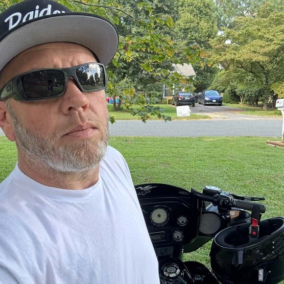 Meet your Posher, Steven - Picture 3 of 16